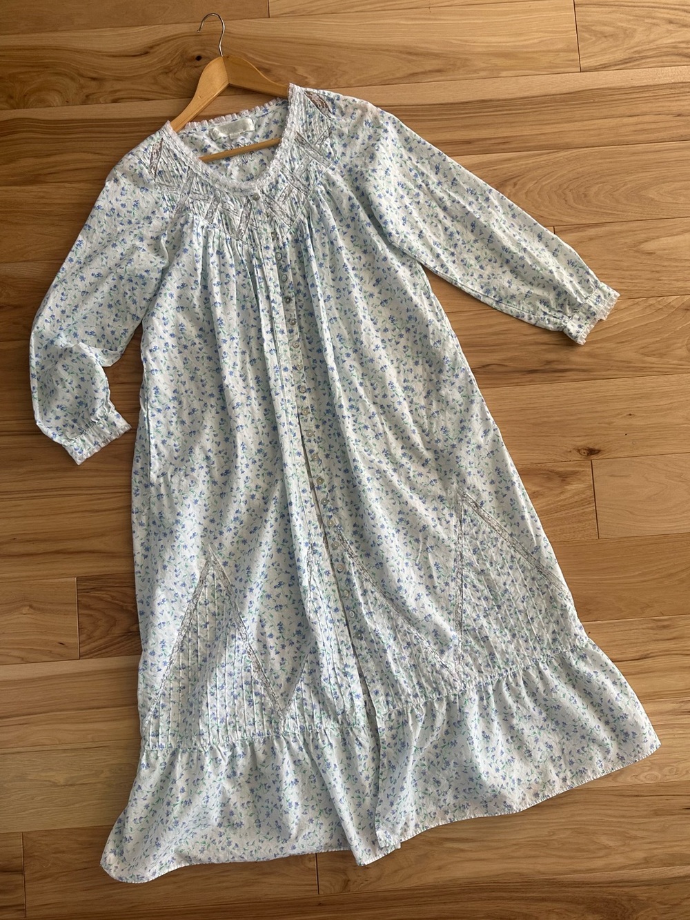 Eileen West Nightgown & Robe Set - Blue Floral Cotton - XS - Picture 6 of 11